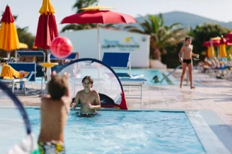 Camping Torre del Porticciolo 4*, Camping 4* à Alghero (Sassari) - Location Mobil Home pour 4 personnes - Photo N°13