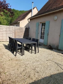 Camping d'Auberoche 3* , Camping 3* à Bassillac et Auberoche (Dordogne) - Location Gite pour 8 personnes - Photo N°3
