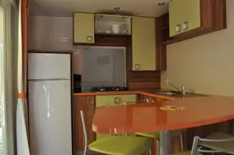 Camping des Bastides 4*, Camping 4* à Salles (Lot et Garonne) - Location Mobil Home pour 4 personnes - Photo N°4