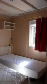 Camping des Bastides 4*, Camping 4* à Salles (Lot et Garonne) - Location Chalet pour 4 personnes - Photo N°6