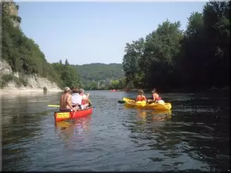 Camping des Bastides 4*, Camping 4* à Salles (Lot et Garonne) - Location Chalet pour 4 personnes - Photo N°13