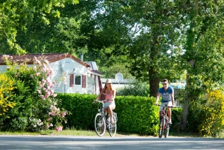 Domaine de Kerlann 4* Ze collection, Camping 4* à Pont Aven (Finistère) - Location Mobil Home pour 5 personnes - Photo N°11