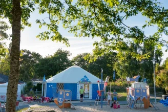Domaine de Kerlann 4* Ze collection, Camping 4* à Pont Aven (Finistère) - Location Mobil Home pour 5 personnes - Photo N°14