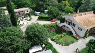 Camping du Moulin des Iscles 3*, Camping 3* à Roquebrune sur Argens (Var) - Location Mobil Home pour 2 personnes - Photo N°14