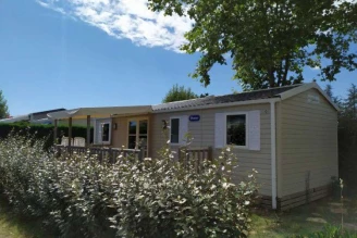 Camping La Bolée D'Air 4*, Camping 4* à Saint Vincent sur Jard (Vendée) - Location Mobil Home pour 8 personnes - Photo N°1