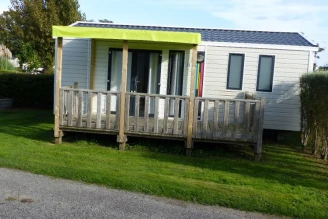 Camping La Roche Percée 4*, Camping 4* à Fouesnant (Finistère) - Location Mobil Home pour 5 personnes - Photo N°1