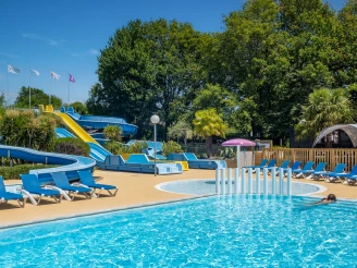 Camping Les Jardins du Morbihan 4* Ze collection, Camping 4* à Monterblanc (Morbihan) - Location Mobil Home pour 4 personnes - Photo N°7