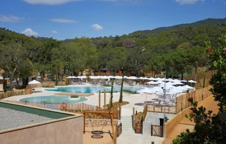 Camping Pola 4*, Camping à Tossa de Mar (Gérone) - Location Bungalow pour 5 personnes - Photo N°2
