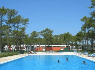 Camping Gala 3*, Camping à Figueira da Foz (Coimbra) - Location Bungalow pour 5 personnes - Photo N°2