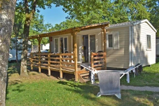 Camping Saint Disdille 3*, Camping 3* à Thonon les Bains (Haute Savoie) - Location Mobil Home pour 4 personnes - Photo N°1