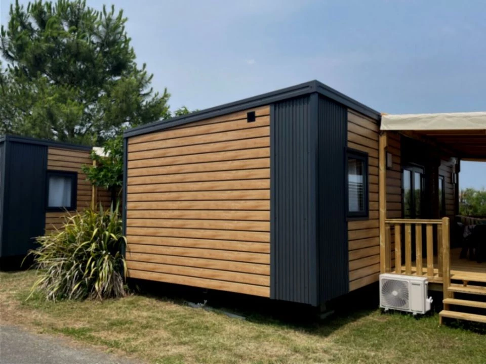 Camping Le Grand'R 4*, Camping 4* à La Faute sur Mer (Vendée) - Location Mobil Home pour 4 personnes - Photo N°2