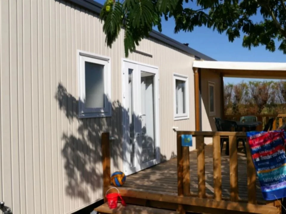 Camping Le Grand'R 4*, Camping 4* à La Faute sur Mer (Vendée) - Location Mobil Home pour 4 personnes - Photo N°3