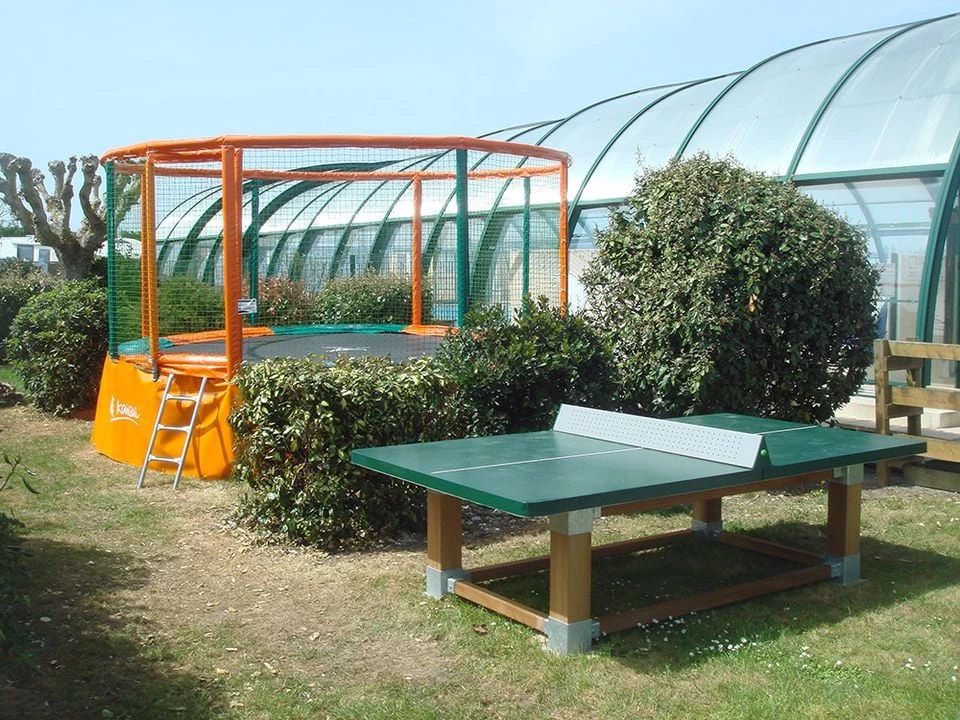 Camping Le Grand'R 4*, Camping 4* à La Faute sur Mer (Vendée) - Location Mobil Home pour 4 personnes - Photo N°10