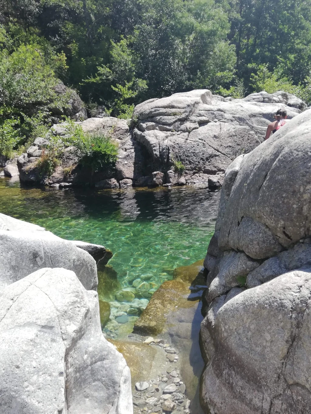 Camping des Sources 3*, Camping 3* à Saint Jean du Gard (Gard) - Location Chalet pour 8 personnes - Photo N°12