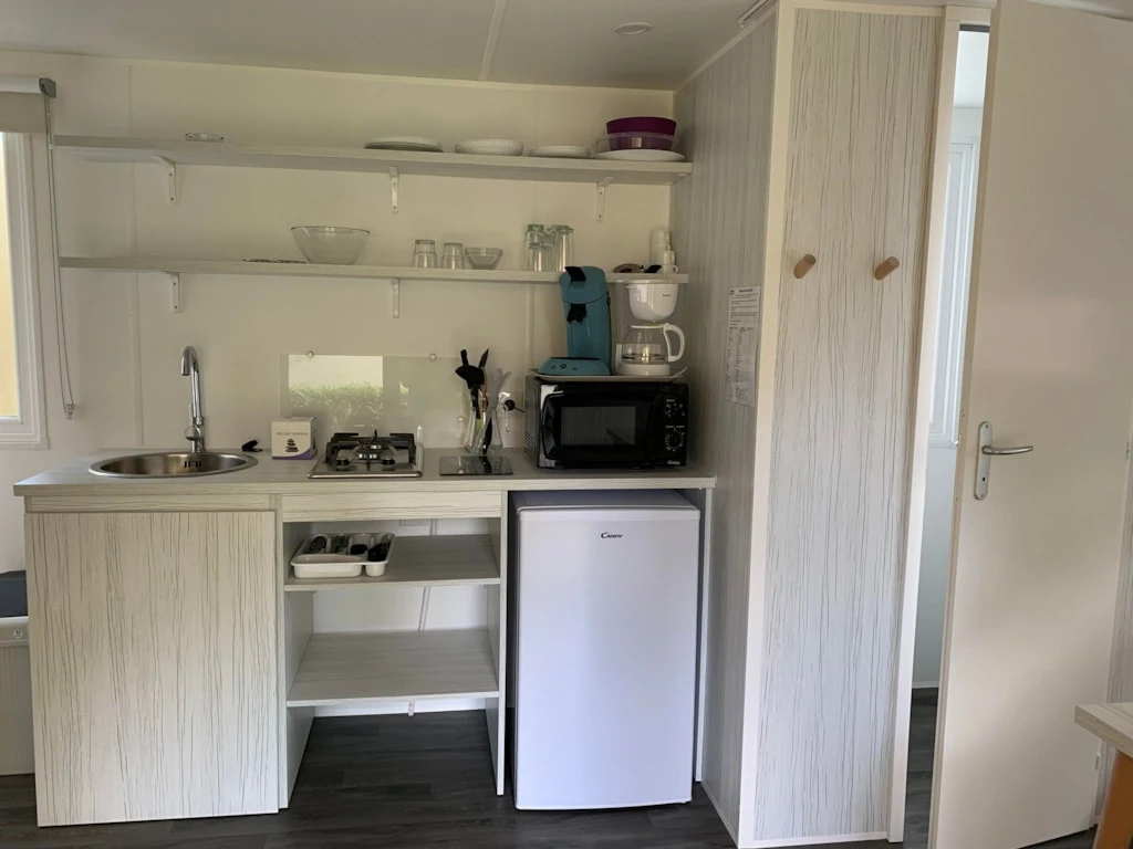 Camping L'Étang du Pays Blanc 3*, Camping 3* à Guérande (Loire Atlantique) - Location Tente équipée pour 4 personnes - Photo N°5