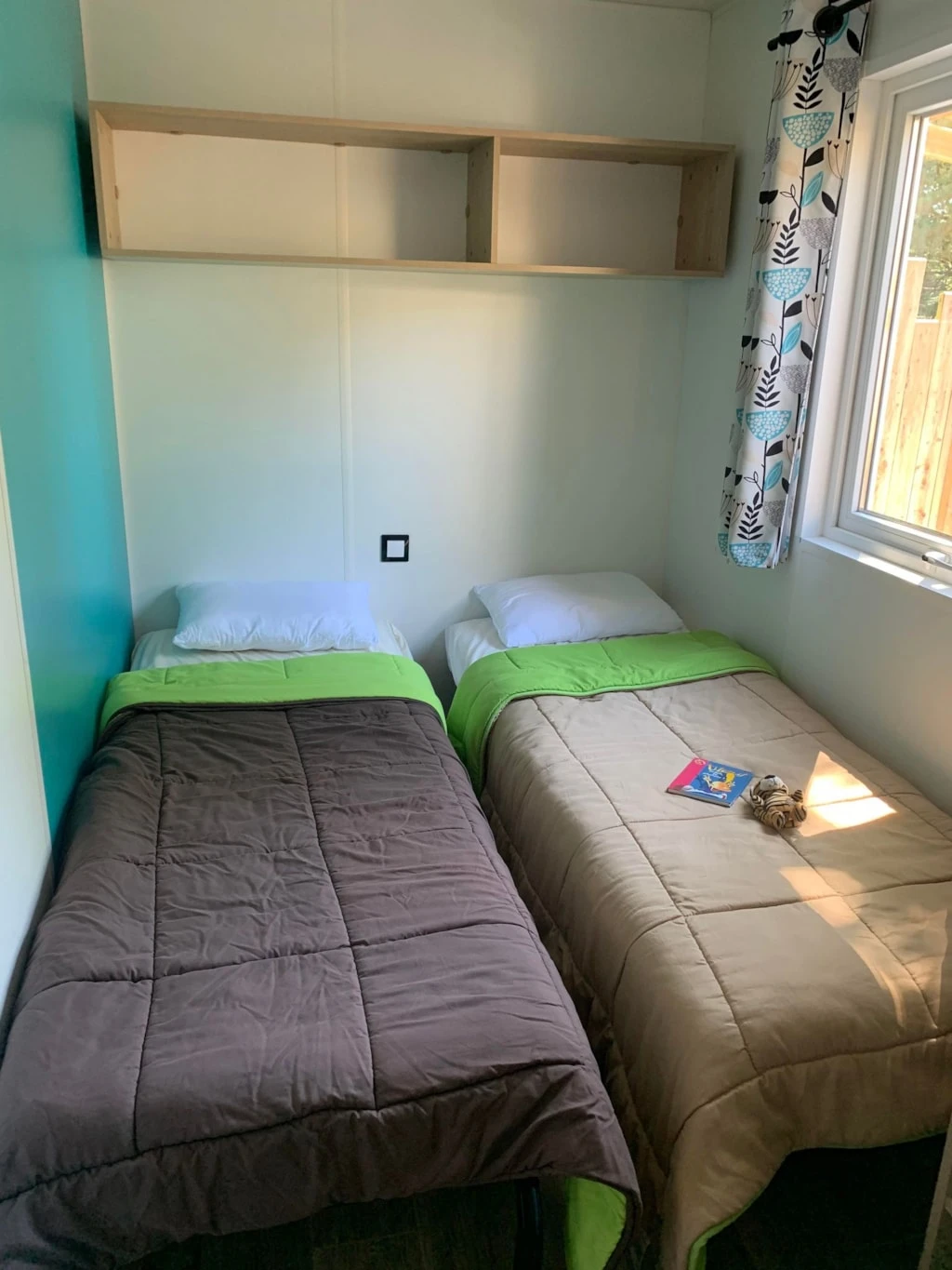 Camping L'Étang du Pays Blanc 3*, Camping 3* à Guérande (Loire Atlantique) - Location Mobil Home pour 10 personnes - Photo N°8