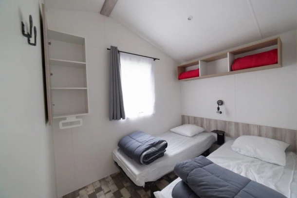 Camping de la Plage Bénodet 4*, Camping 4* à Bénodet (Finistère) - Location Mobil Home pour 4 personnes - Photo N°8