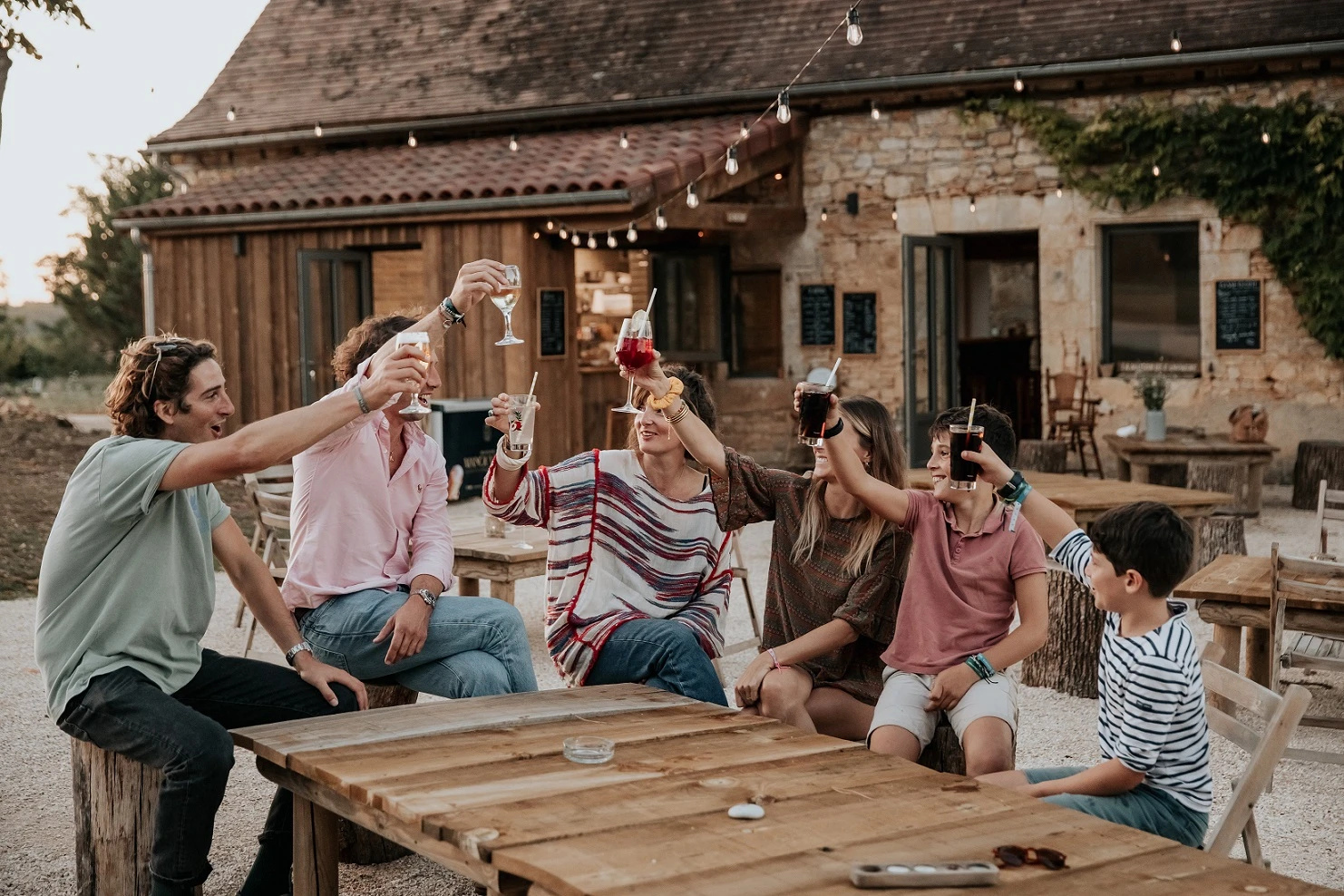 Domaine St-Amand - Ze collection, Camping à Saint Amand de Coly (Dordogne) - Location Chalet pour 6 personnes - Photo N°11