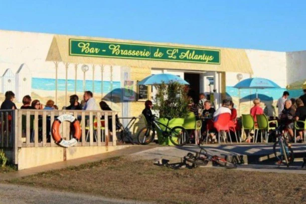 Camping La Baie de Ploemeur 3*, Camping 3* à Ploemeur (Morbihan) - Location Mobil Home pour 4 personnes - Photo N°17