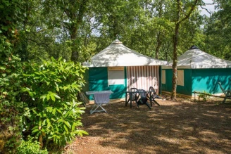 Camping Au Bois Dormant 3*, Camping 3* à Chauffour sur Vell (Corrèze) - Location Tente équipée pour 5 personnes - Photo N°1