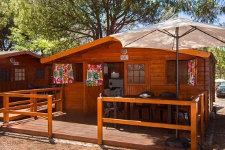 Camping Cabopino 3*, Camping 3* à Marbella (Málaga) - Location Chalet pour 4 personnes - Photo N°1