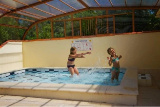 Camping L'Abri Côtier 3*, Camping 3* à Saint Nazaire sur Charente (Charente Maritime) - Location Tente équipée pour 2 personnes - Photo N°5