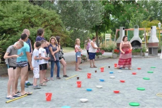 Camping L'Abri Côtier 3*, Camping 3* à Saint Nazaire sur Charente (Charente Maritime) - Location Tente équipée pour 2 personnes - Photo N°9