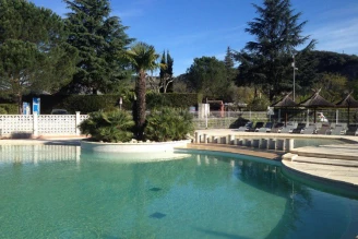 Camping Le Riviera 4*, Camping 4* à Sampzon (Ardèche) - Location Tente équipée pour 5 personnes - Photo N°4