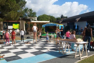 Camping Nauzan Plage 4*, Camping 4* à Vaux sur Mer (Charente Maritime) - Location Mobil Home pour 2 personnes - Photo N°17