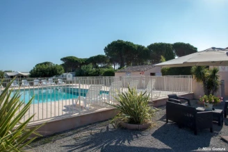 Camping de Vaudois 3*, Camping 3* à Roquebrune sur Argens (Var) - Location Mobil Home pour 4 personnes - Photo N°3