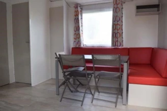 Camping De La Gères 3*, Camping 3* à Surgères (Charente Maritime) - Location Mobil Home pour 8 personnes - Photo N°20