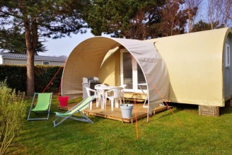 Camping De Trologot 3*, Camping 3* à Saint Pol de Léon (Finistère) - Location Tente équipée pour 4 personnes