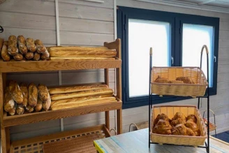 Camping De la Mer d'Iroise 4*, Camping 4* à Plomodiern (Finistère) - Location Mobil Home pour 4 personnes - Photo N°10