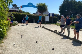 Camping De la Mer d'Iroise 4*, Camping 4* à Plomodiern (Finistère) - Location Mobil Home pour 4 personnes - Photo N°12