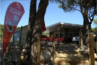 Camping Figurotta 3*, Camping 3* à Bizanet (Aude) - Location Mobil Home pour 4 personnes - Photo N°5