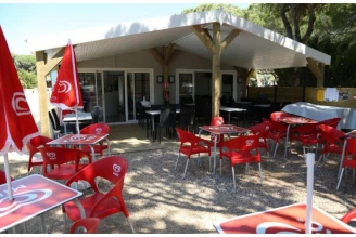 Camping Figurotta 3*, Camping 3* à Bizanet (Aude) - Location Mobil Home pour 4 personnes - Photo N°6
