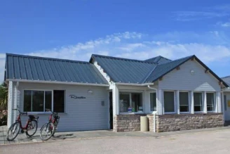 Camping Hautes Grées 3*, Camping 3* à Erquy (Cotes d'Armor) - Location Mobil Home pour 6 personnes - Photo N°13