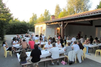 Camping Ile Cariot 3*, Camping 3* à Chaillé les Marais (Vendée) - Location Mobil Home pour 6 personnes - Photo N°17