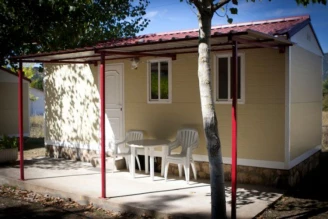 Camping Isábena 3*, Camping 3* à La Puebla de Roda (Huesca) - Location Mobil Home pour 2 personnes - Photo N°1