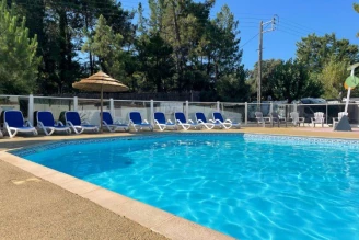 Camping La Conge 3*, Camping 3* à Saint Hilaire de Riez (Vendée) - Location Tente équipée pour 4 personnes - Photo N°4