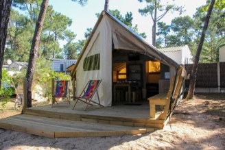 Camping La Conge 3*, Camping 3* à Saint Hilaire de Riez (Vendée) - Location Tente équipée pour 4 personnes - Photo N°1