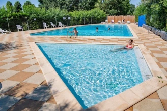 Camping La Promenade 3*, Camping 3* à Montjean sur Loire (Maine et Loire) - Location Mobil Home pour 8 personnes - Photo N°3