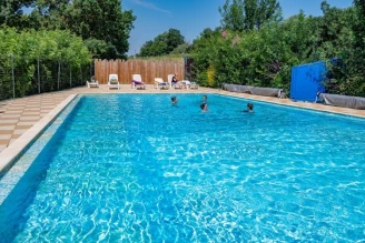 Camping La Promenade 3*, Camping 3* à Montjean sur Loire (Maine et Loire) - Location Mobil Home pour 8 personnes - Photo N°4