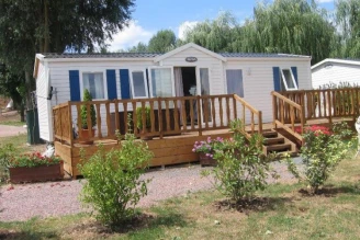 Camping La Tuilerie 4*, Camping 4* à Vic sur Seille (Moselle) - Location Mobil Home pour 6 personnes - Photo N°1