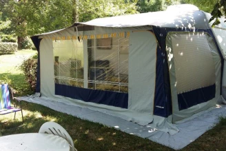 Camping Le Grand Cerf 4*, Camping 4* à Le Grand Serre (Drôme) - Location Mobil Home pour 2 personnes - Photo N°1
