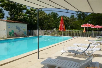 Camping Le Mouliat 3*, Camping 3* à Moncrabeau (Lot et Garonne) - Location Mobil Home pour 6 personnes - Photo N°2