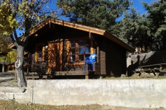 Camping Les Jardins d'Estavar 3*, Camping 3* à Estavar (Pyrénées Orientales) - Location Chalet pour 2 personnes - Photo N°16