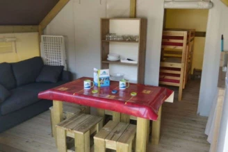 Camping Les Mancellières 4*, Camping 4* à Avrillé (Vendée) - Location Tente équipée pour 5 personnes - Photo N°18