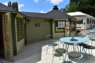 Camping Les Tournesols 3*, Camping 3* à Le Grez (Sarthe) - Location Mobil Home pour 4 personnes - Photo N°12