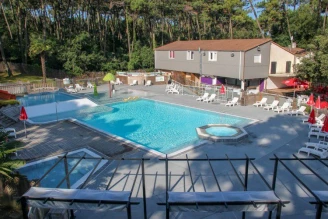 Camping Ocean Vacances 4*, Camping 4* à Saint Georges de Didonne (Charente Maritime) - Location Tente équipée pour 4 personnes - Photo N°3